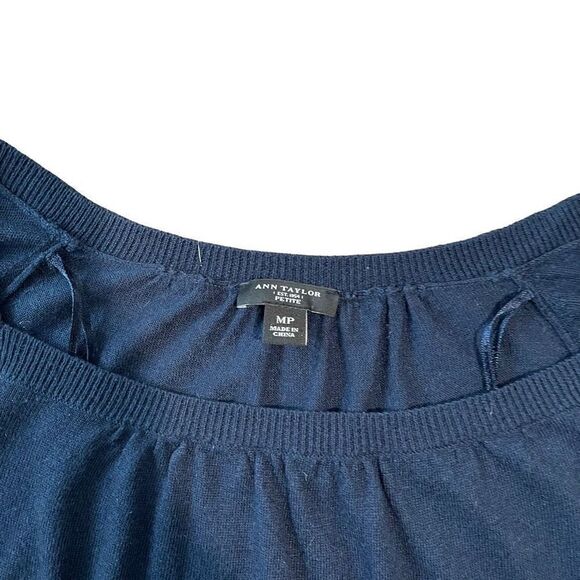 Ann Taylor Navy Blue 3/4 Length Shirt - Picture 4 of 6